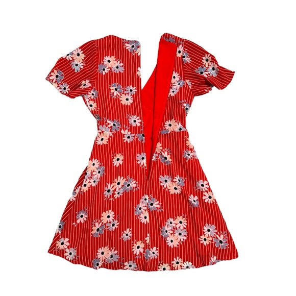 Madewell Button-Wrap Dress in Daisy Society size 4 - Picture 6 of 11